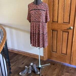Knox Rose shorter floral dress size M